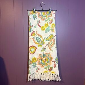 EnVogue Floral Paisley Woven Throw Blanket – 100% Cotton with Fringe